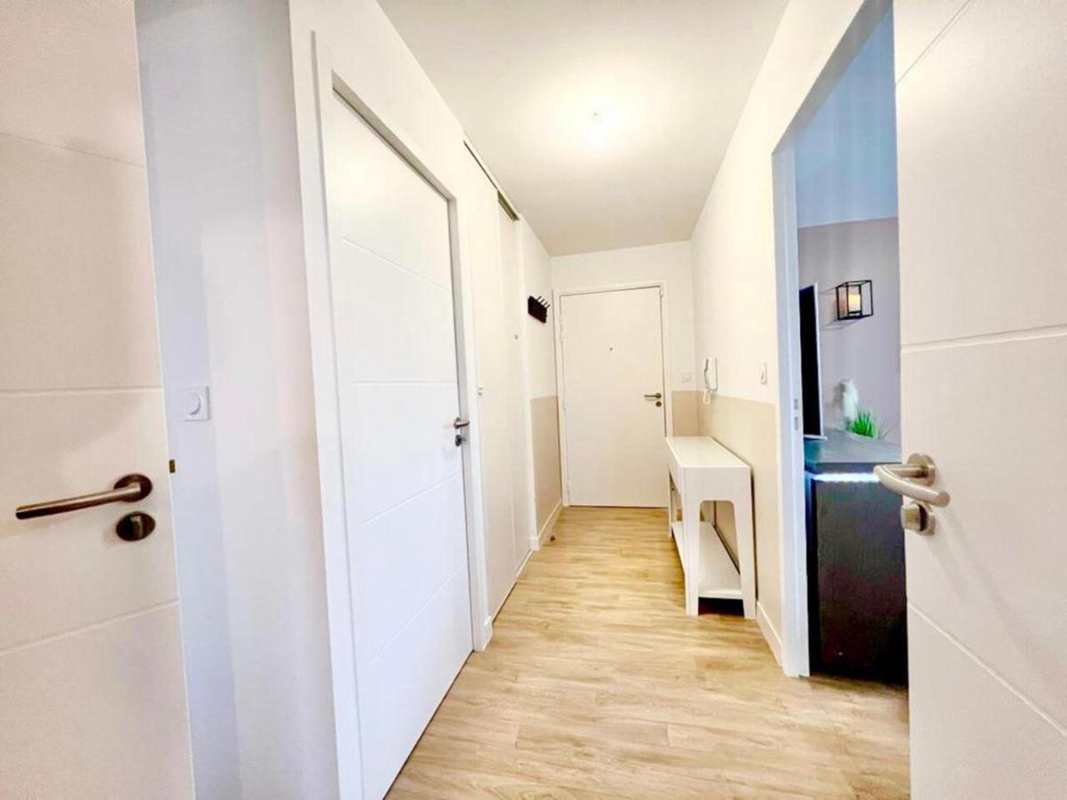 Apartmán L'Atelier Chic - Wifi Fibre - Parking Privee - Balcon - Netflix Lanester Exteriér fotografie