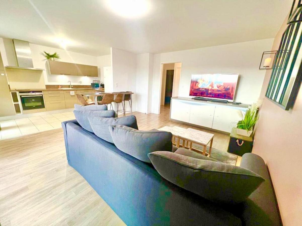 Apartmán L'Atelier Chic - Wifi Fibre - Parking Privee - Balcon - Netflix Lanester Exteriér fotografie