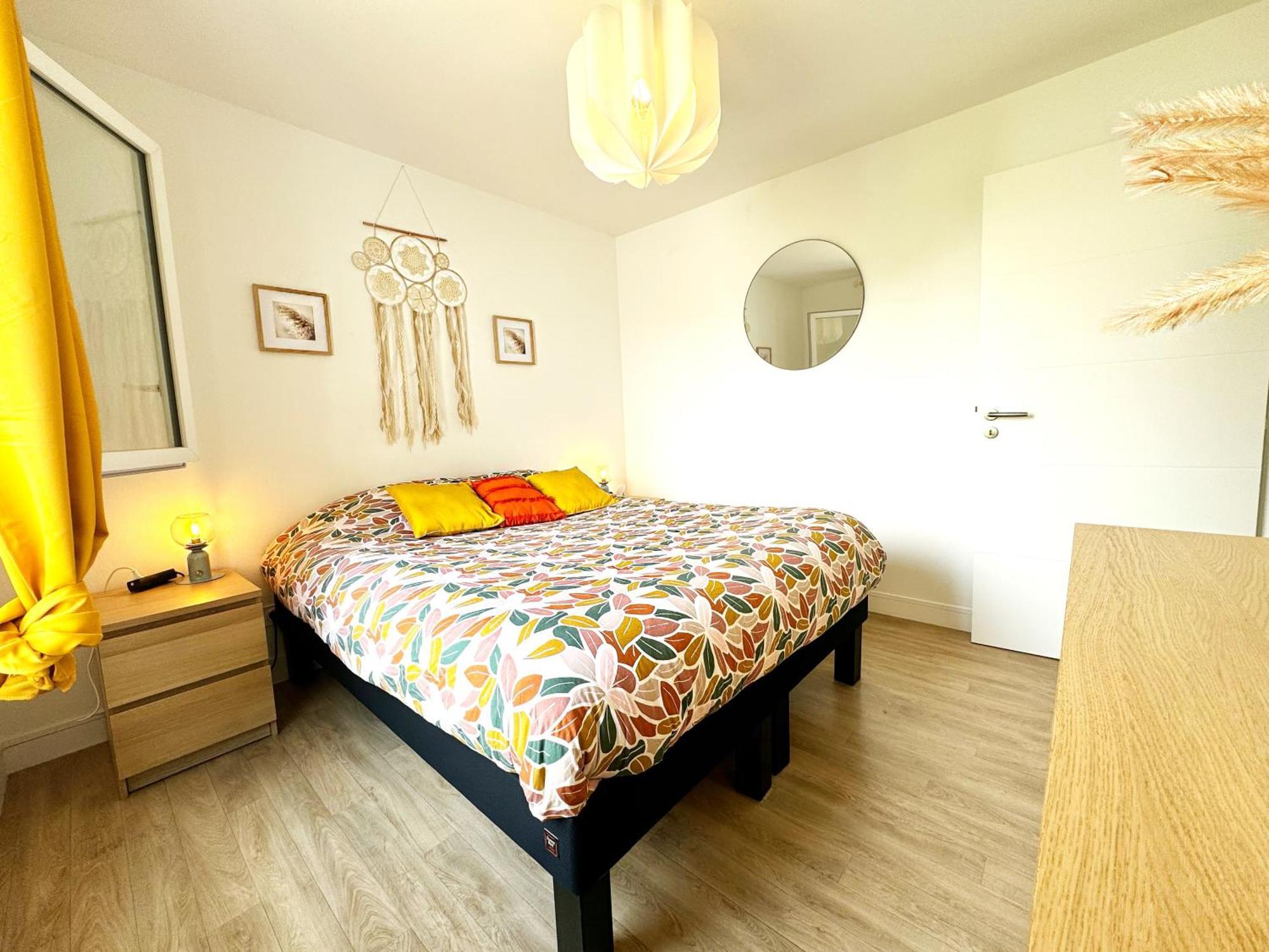 Apartmán L'Atelier Chic - Wifi Fibre - Parking Privee - Balcon - Netflix Lanester Exteriér fotografie